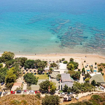 Andriana & Elena - Beachfront Pool Villa