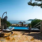 Andriana & Elena - Beachfront Pool Villa *