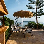 Andriana & Elena - Beachfront Pool * Vasilikí