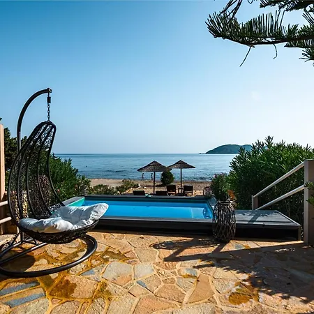 Beachfront Andriana With Mini Pool And Villa *